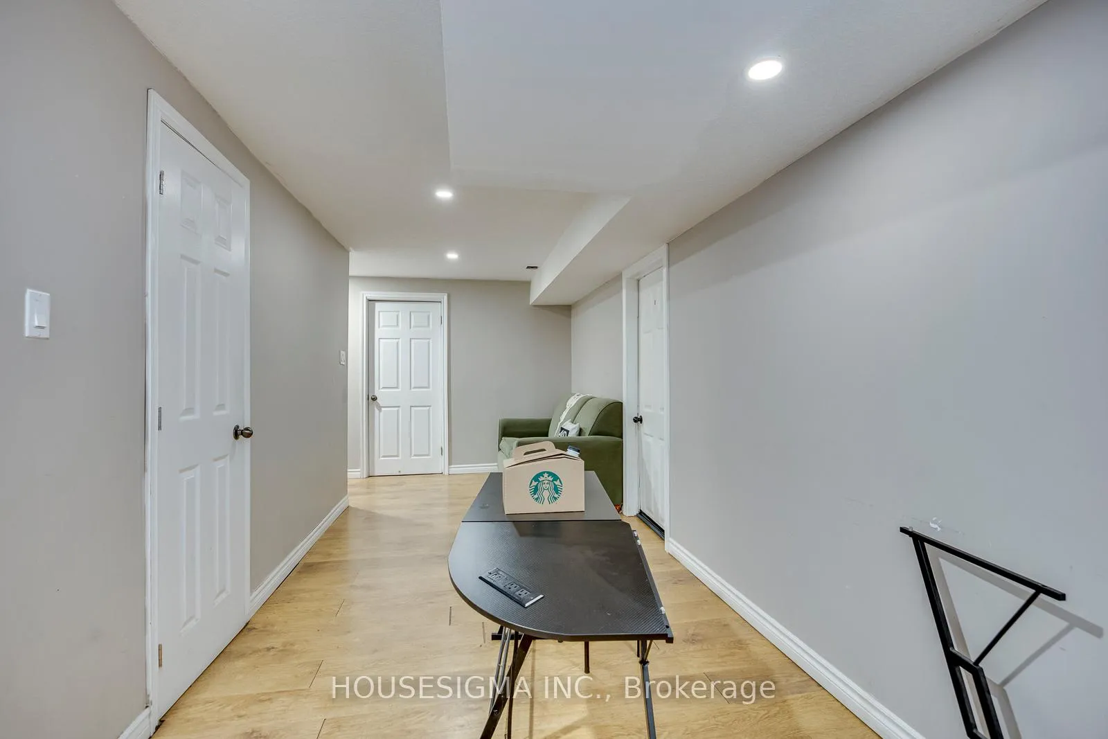 Photo 26 of 115 Scenic Wood Crescent, Kitchener, Stanley Park — HOMEH