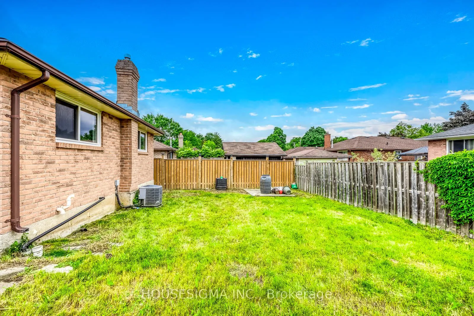 Photo 42 of 115 Scenic Wood Crescent, Kitchener, Stanley Park — HOMEH