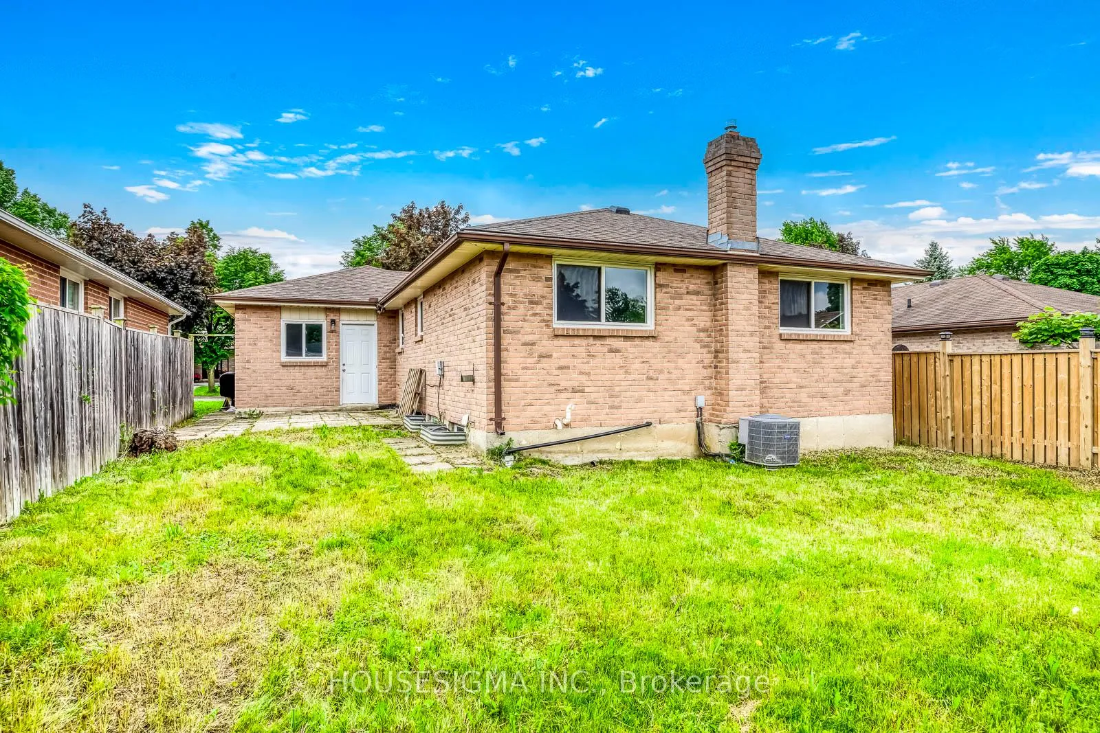 Photo 44 of 115 Scenic Wood Crescent, Kitchener, Stanley Park — HOMEH