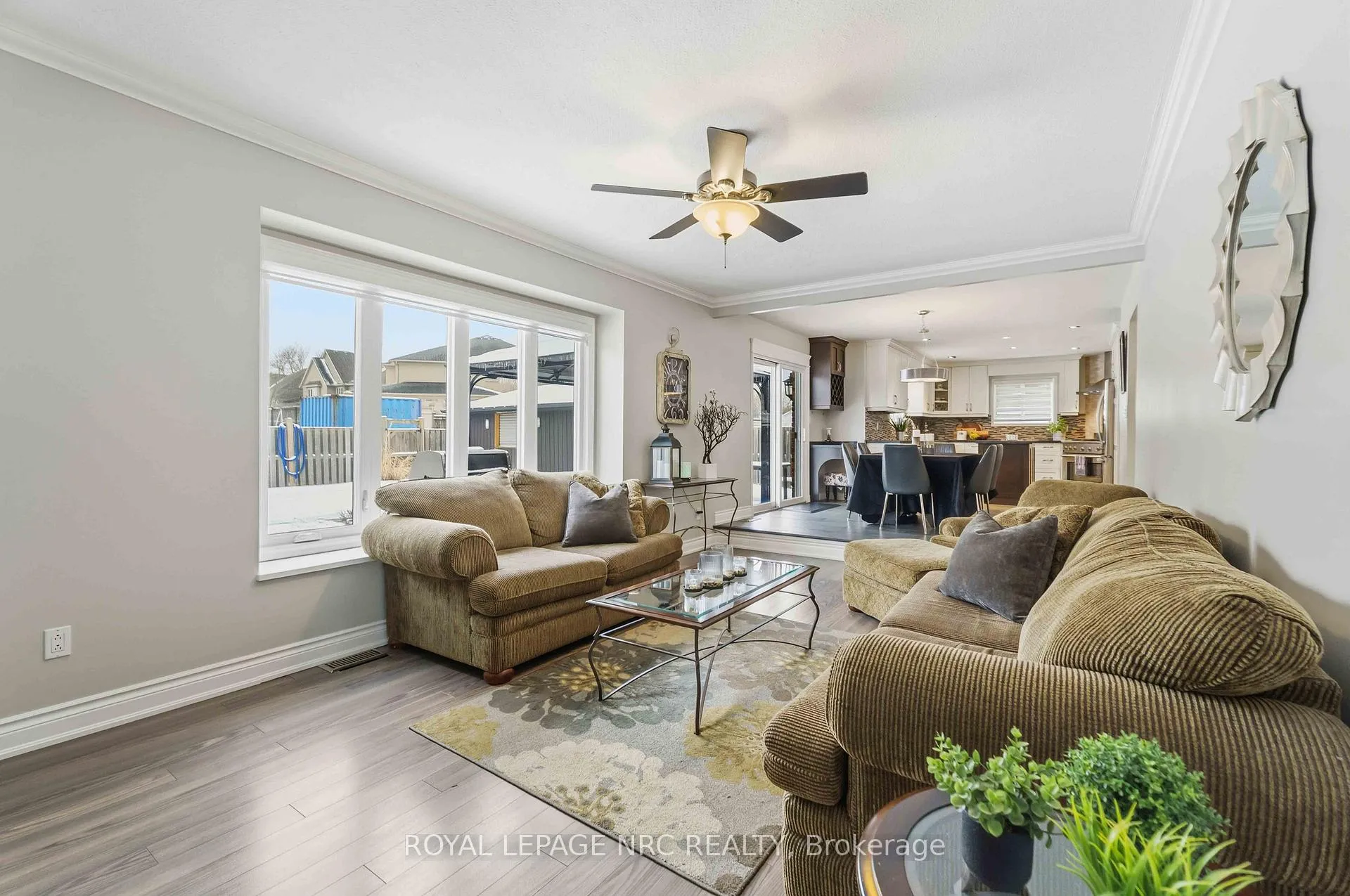 Photo 6 of 9 Woodgarden Court, St. Catharines, Lakeshore — HOMEH
