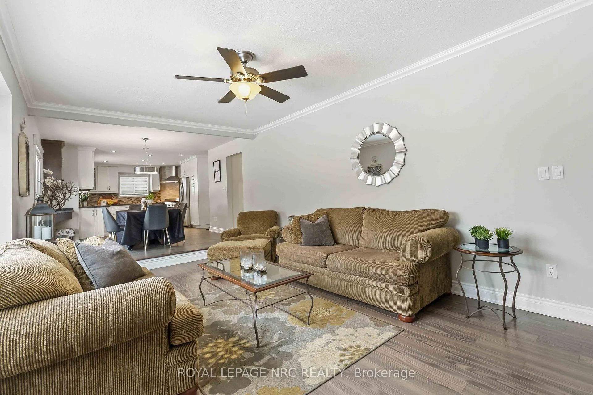 Photo 7 of 9 Woodgarden Court, St. Catharines, Lakeshore — HOMEH