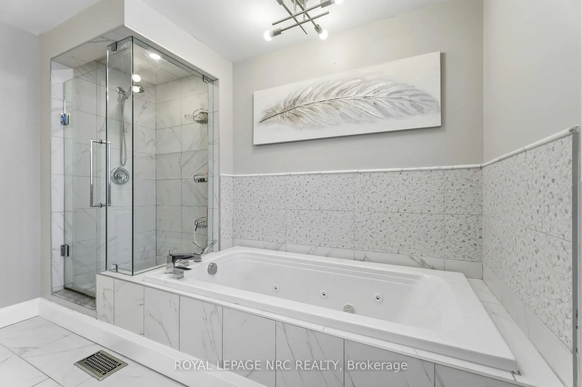 Photo 23 of 9 Woodgarden Court, St. Catharines, Lakeshore — HOMEH