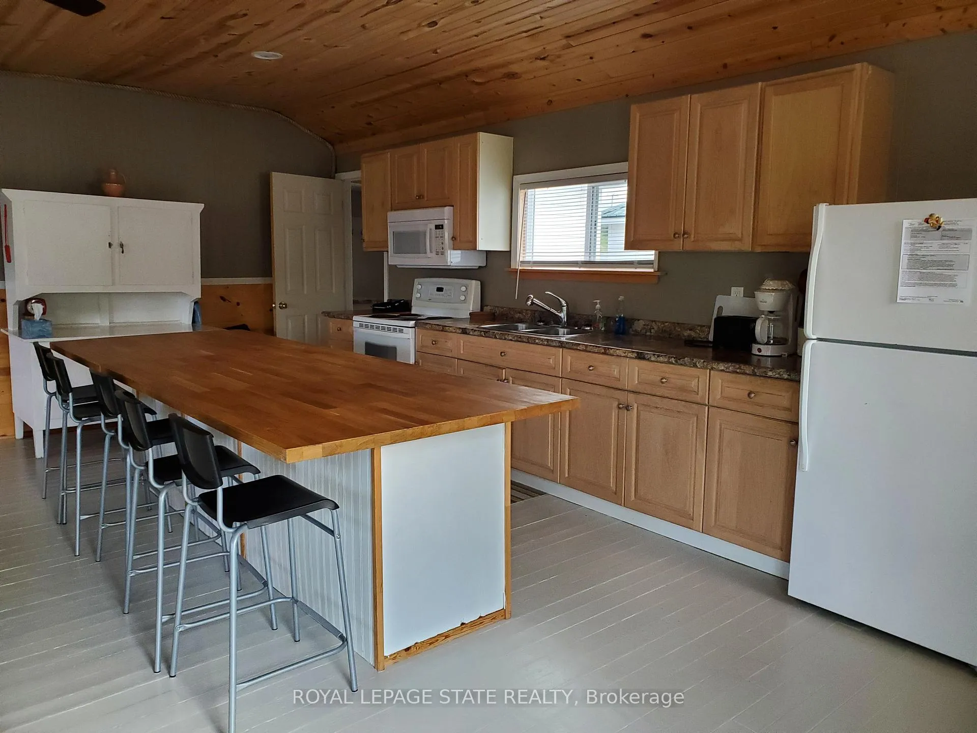 Photo 3 of 464 #11 Highway, Greenstone — HOMEH