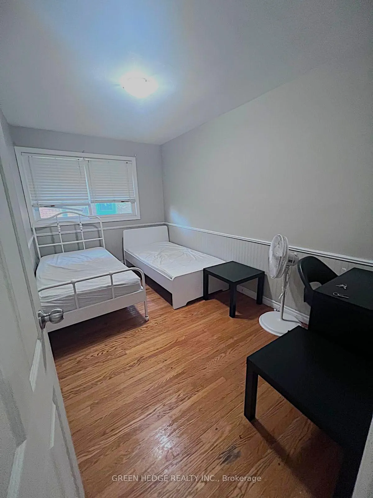 Photo 11 of 199 Dixie Crescent, Waterloo — HOMEH