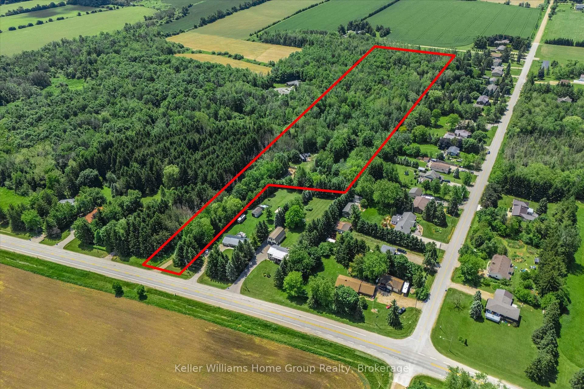 Photo 1 of 7270 Wellington Rd 7, Mapleton, Rural Mapleton — HOMEH