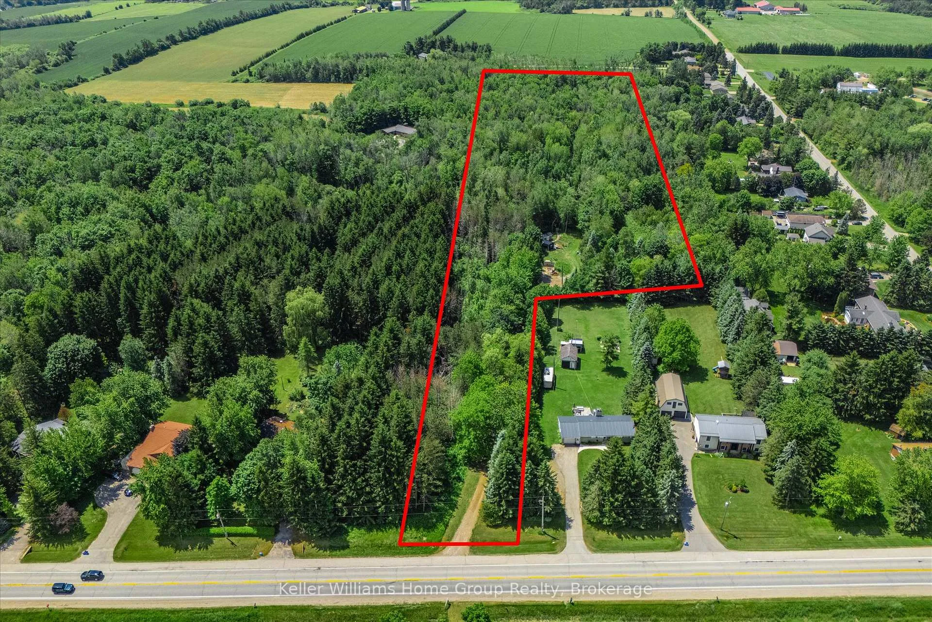 Photo 2 of 7270 Wellington Rd 7, Mapleton, Rural Mapleton — HOMEH