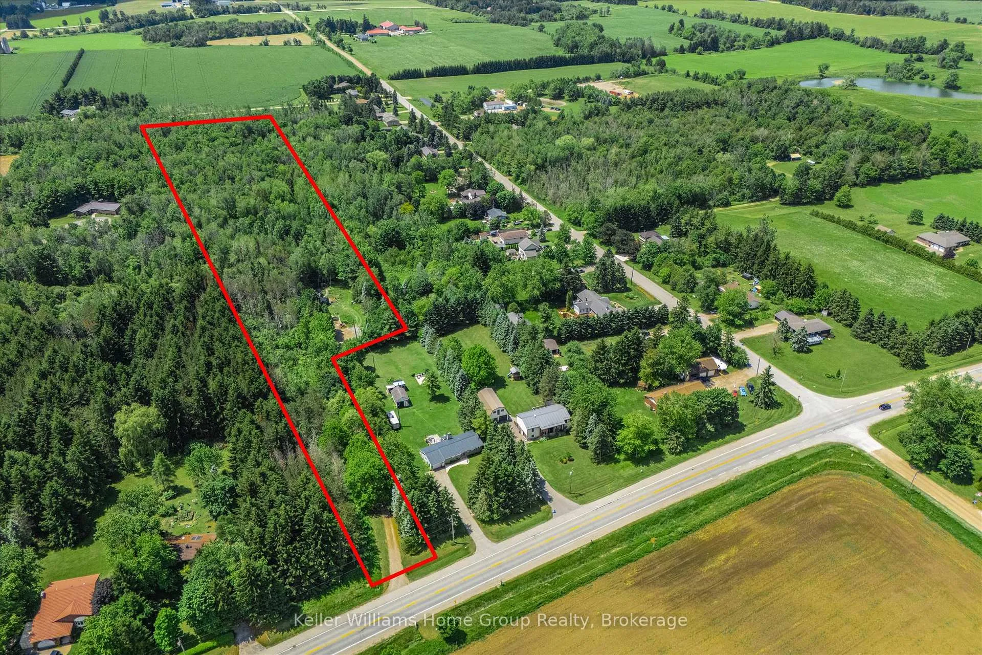 Photo 3 of 7270 Wellington Rd 7, Mapleton, Rural Mapleton — HOMEH