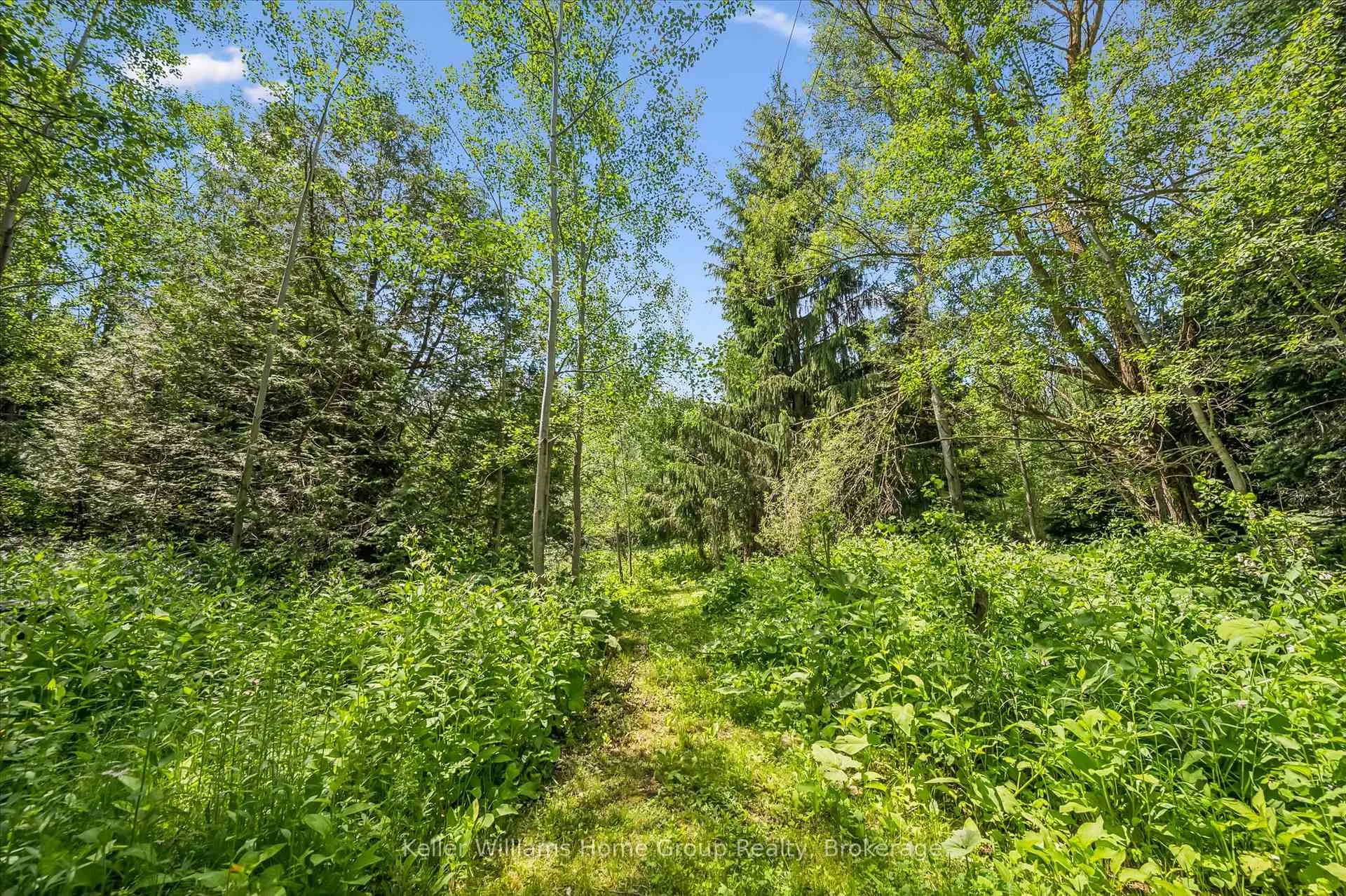 Photo 5 of 7270 Wellington Rd 7, Mapleton, Rural Mapleton — HOMEH
