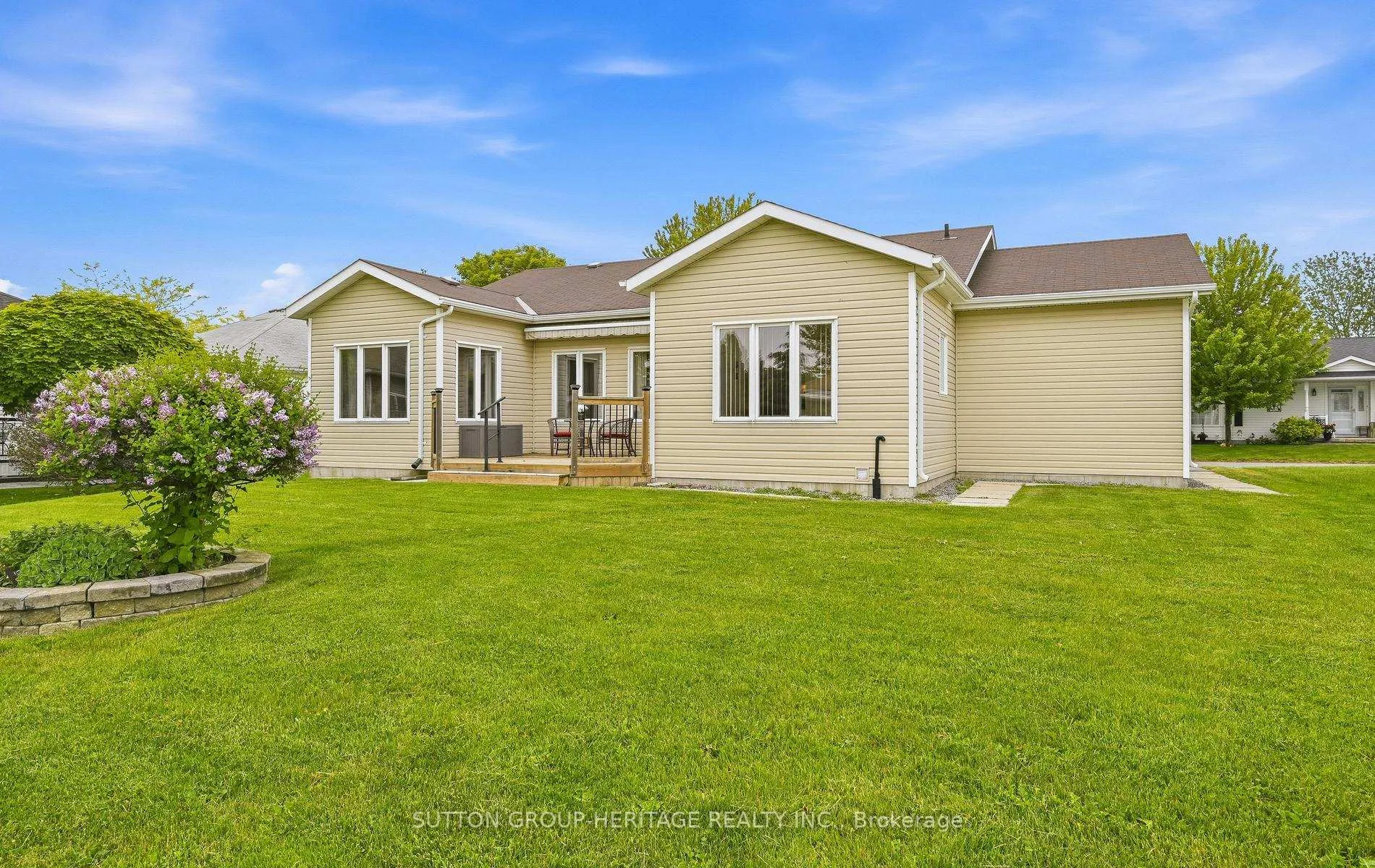 Photo 30 of 14 Heatherlea Drive, Clarington, Bowmanville — HOMEH