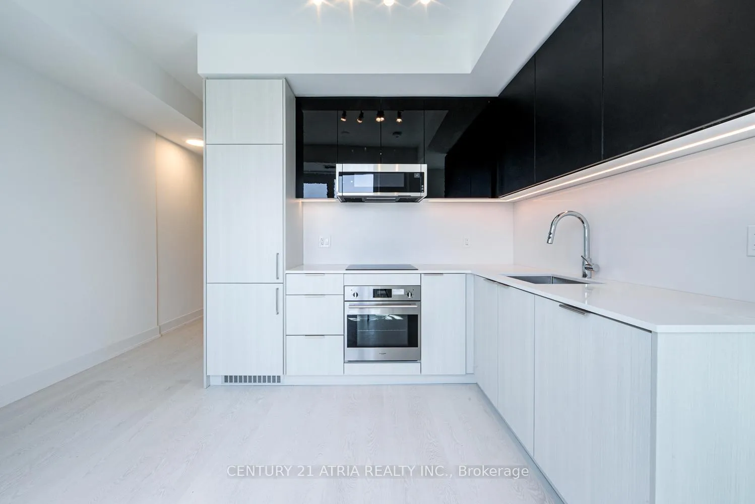 Front of Unit 3001, 308 Jarvis Street