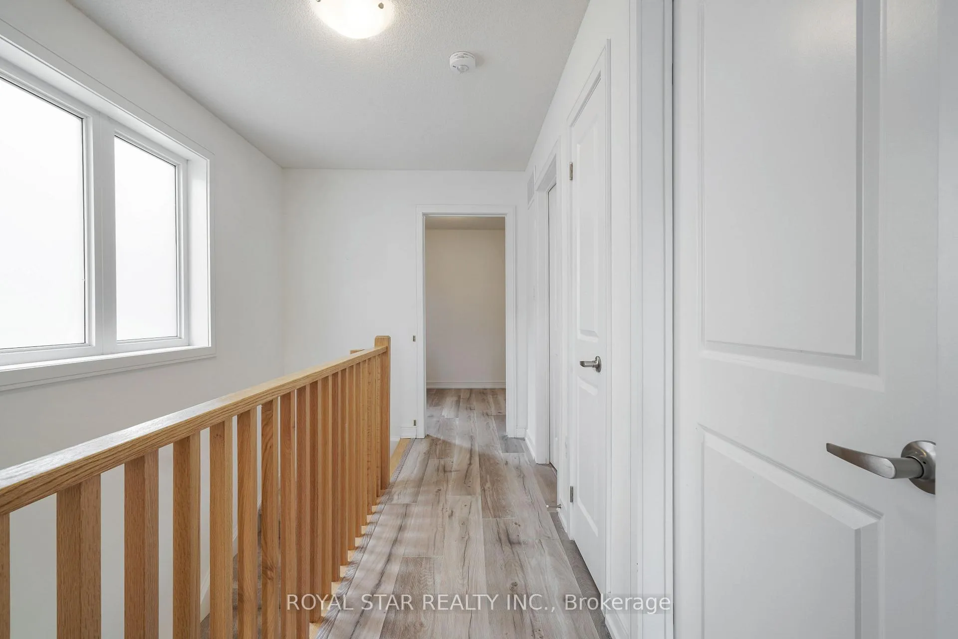 Photo 24 of 13 Red Maple Lane, Barrie, Innis-Shore — HOMEH