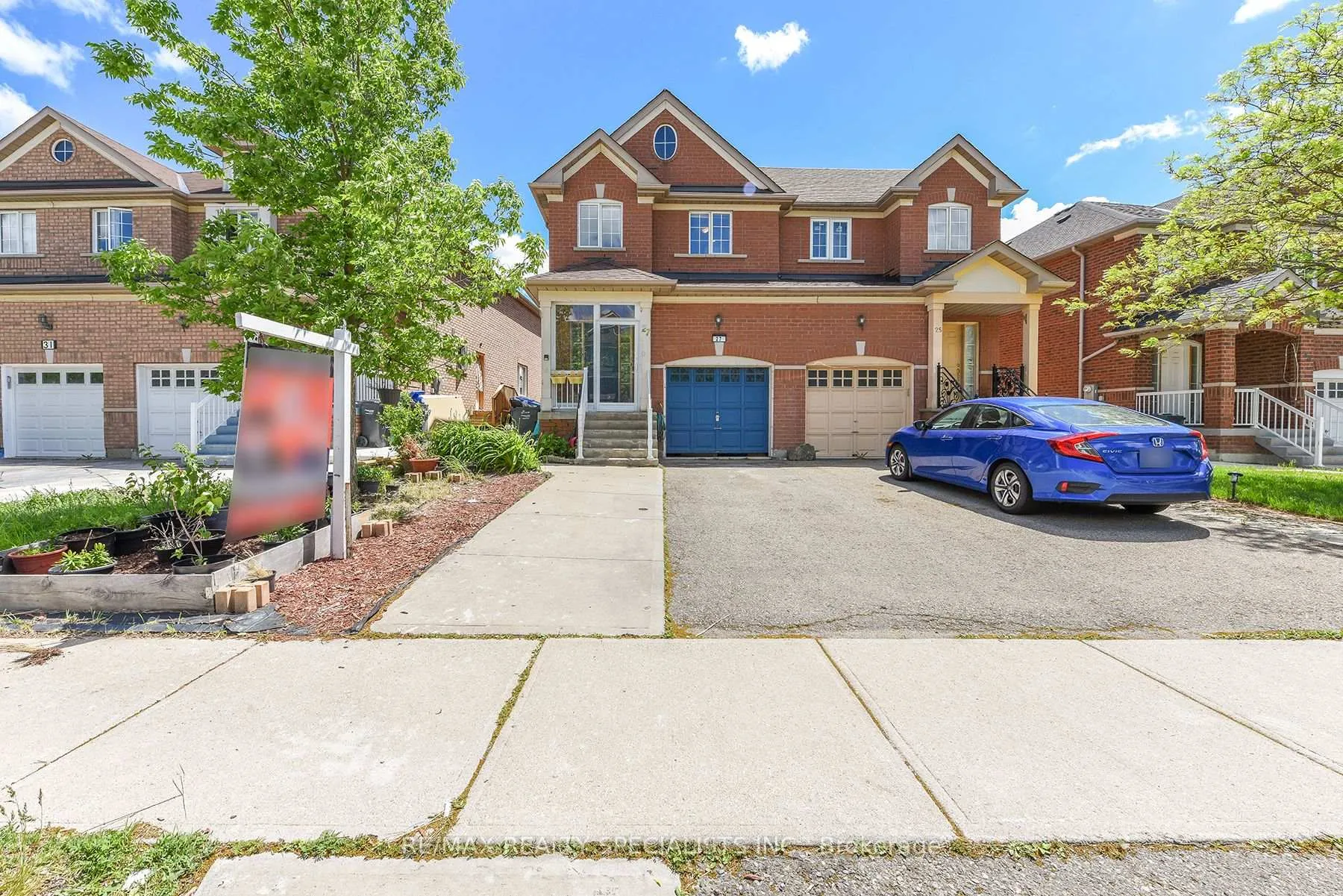 Photo 1 of 27 Rotunda Street, Brampton, Fletcher's Creek Village — HOMEH