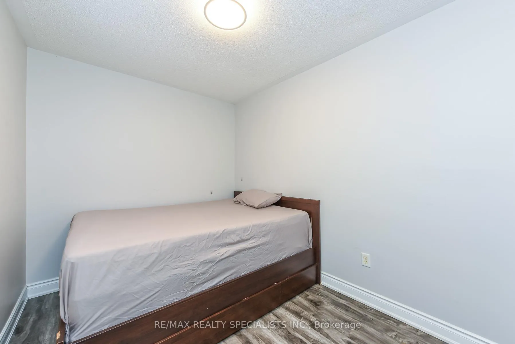 Photo 33 of 27 Rotunda Street, Brampton, Fletcher's Creek Village — HOMEH