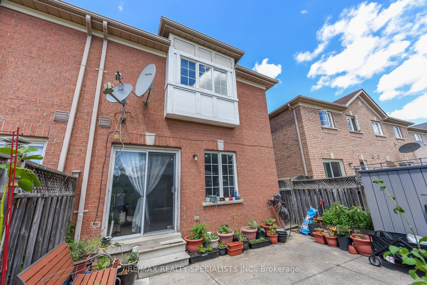 Photo 49 of 27 Rotunda Street, Brampton, Fletcher's Creek Village — HOMEH