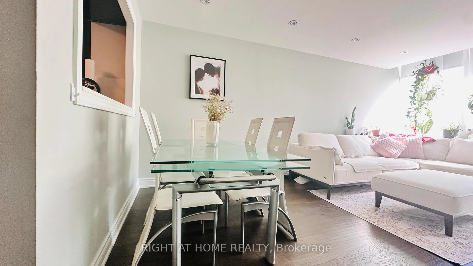 Photo 5 of Unit 209, 3050 Ellesmere Road, Scarborough, Morningside — HOMEH