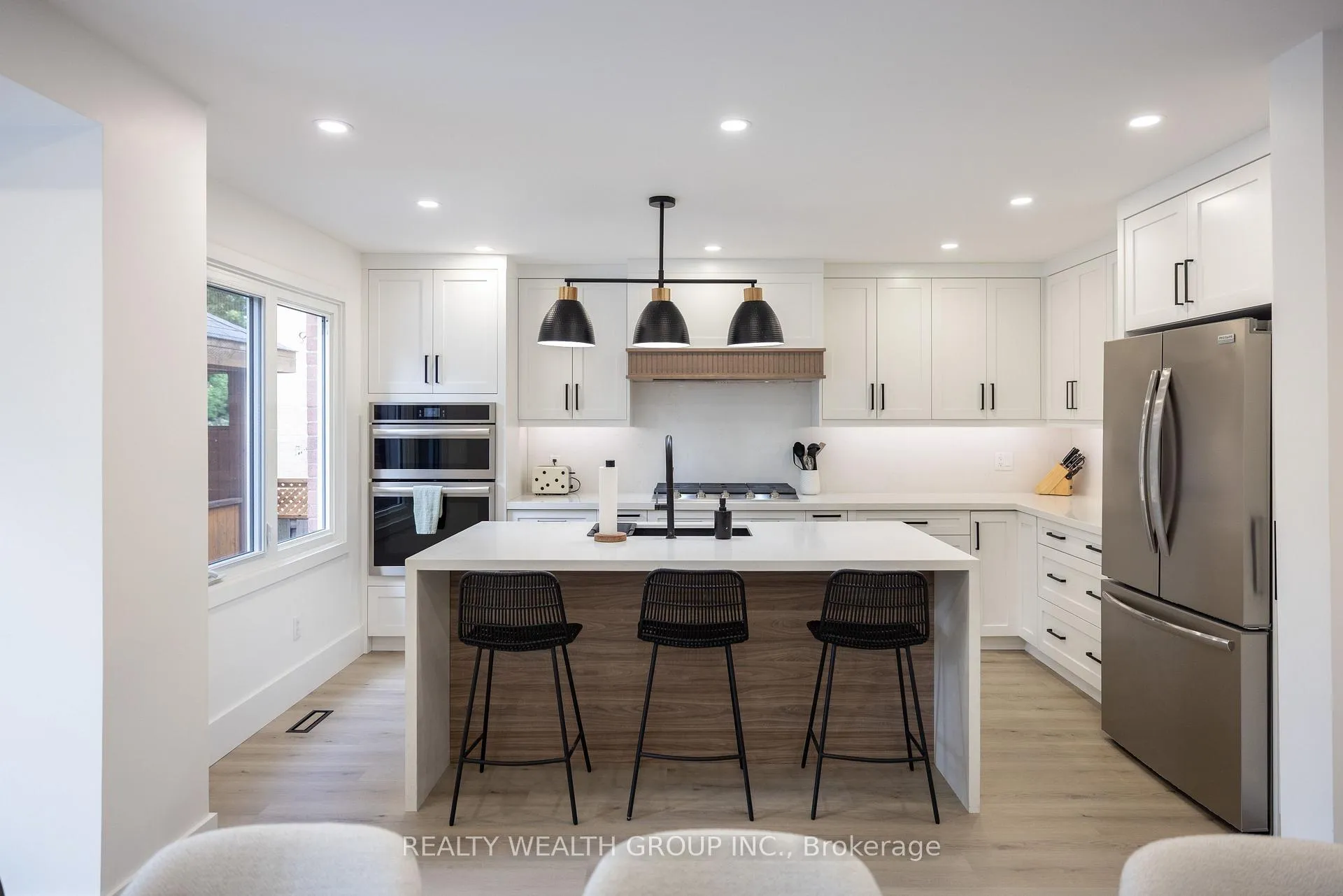 Photo 3 of 51 Haskell Crescent, Aurora, Aurora Highlands — HOMEH
