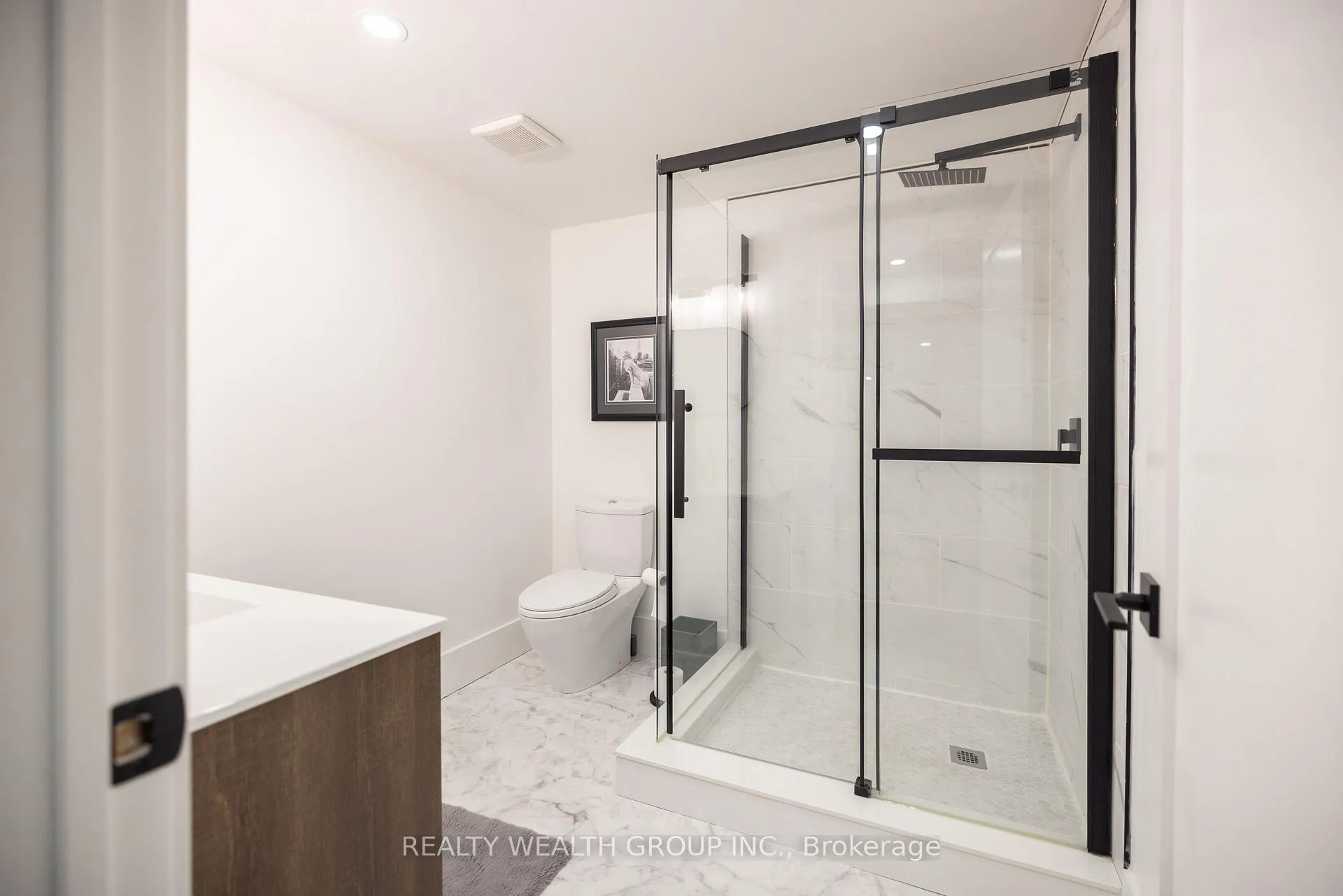 Photo 24 of 51 Haskell Crescent, Aurora, Aurora Highlands — HOMEH