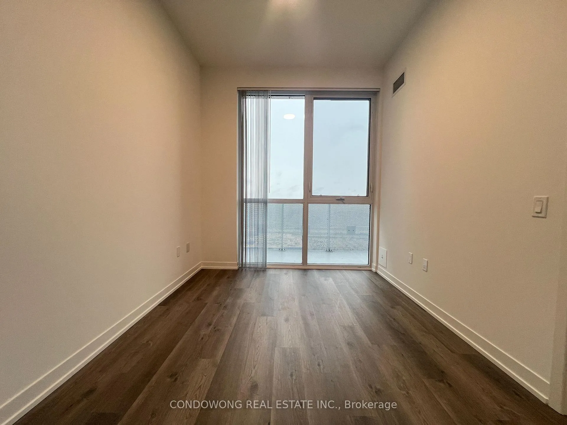 Photo 14 of Unit 3708, 8 Interchange Way, Vaughan, Vaughan Corporate Centre — HOMEH