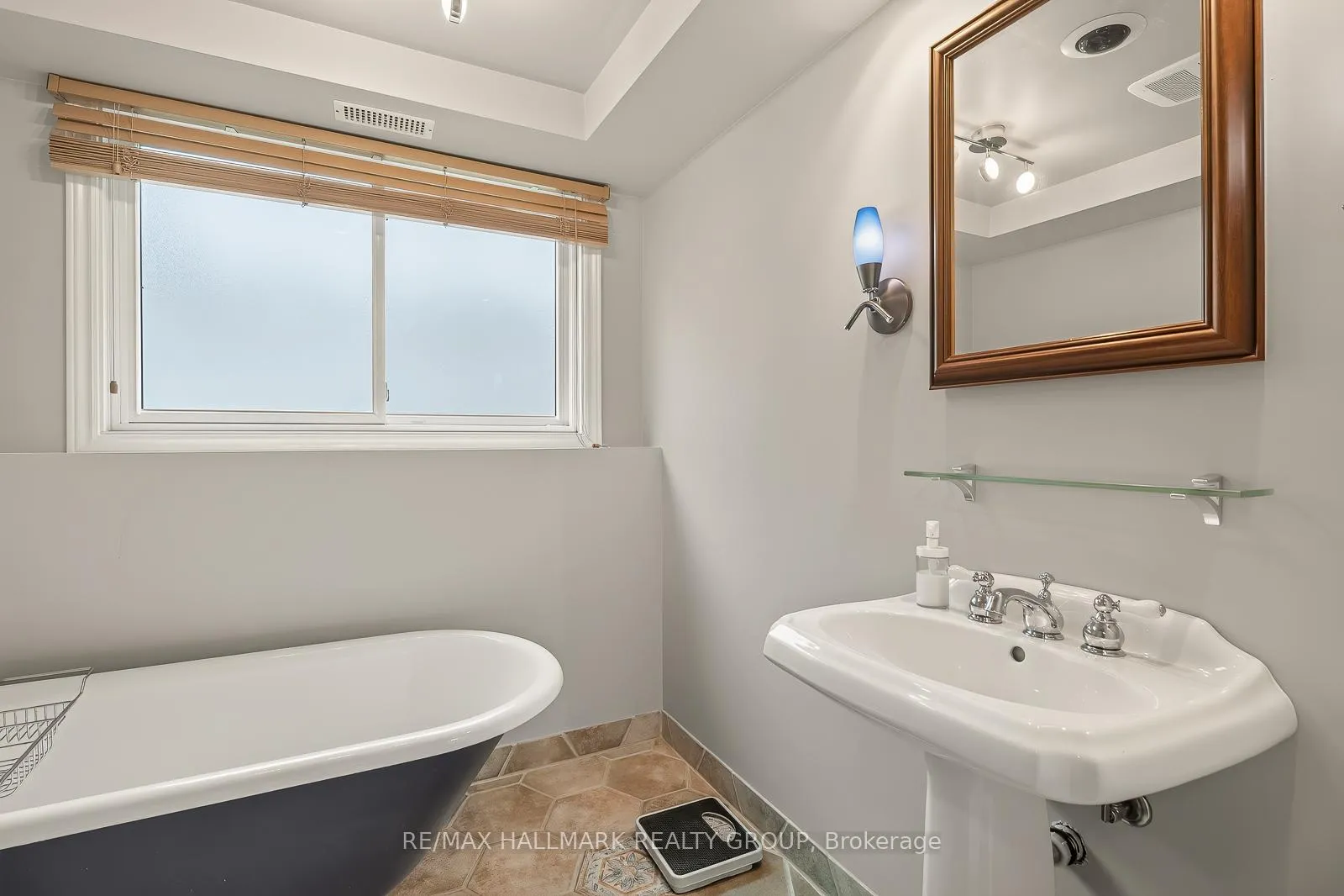 Photo 29 of 1445 Matheson Road, Ottawa, Carson Grove — HOMEH