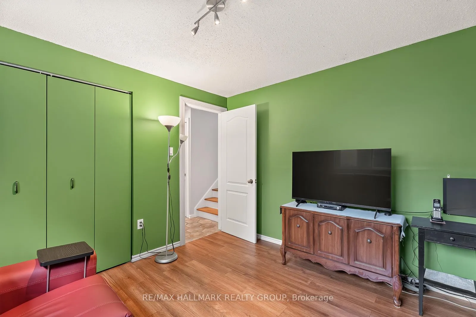 Photo 32 of 1445 Matheson Road, Ottawa, Carson Grove — HOMEH