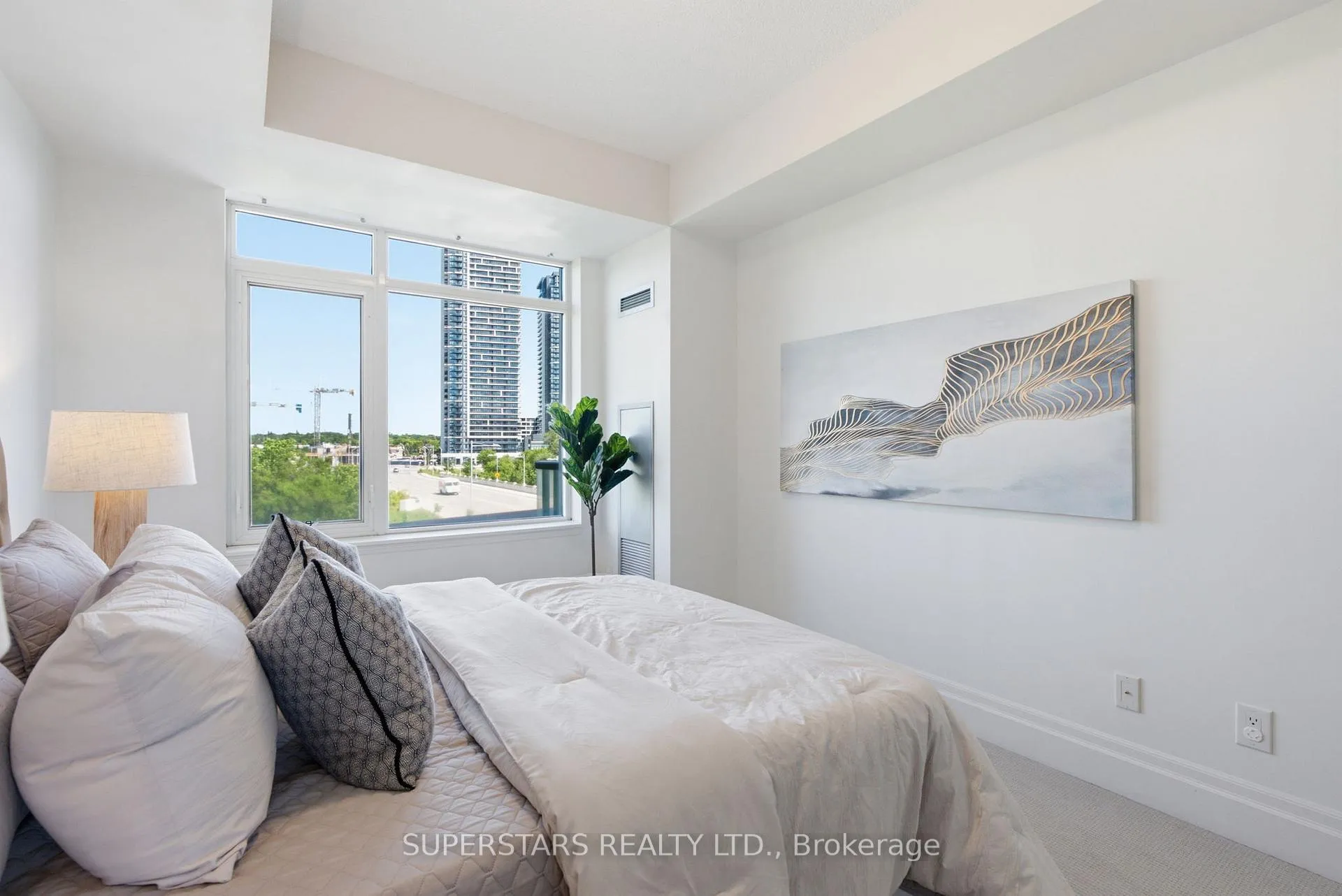 Photo 13 of Unit 305, 151 Upper Duke Crescent, Markham, Unionville — HOMEH