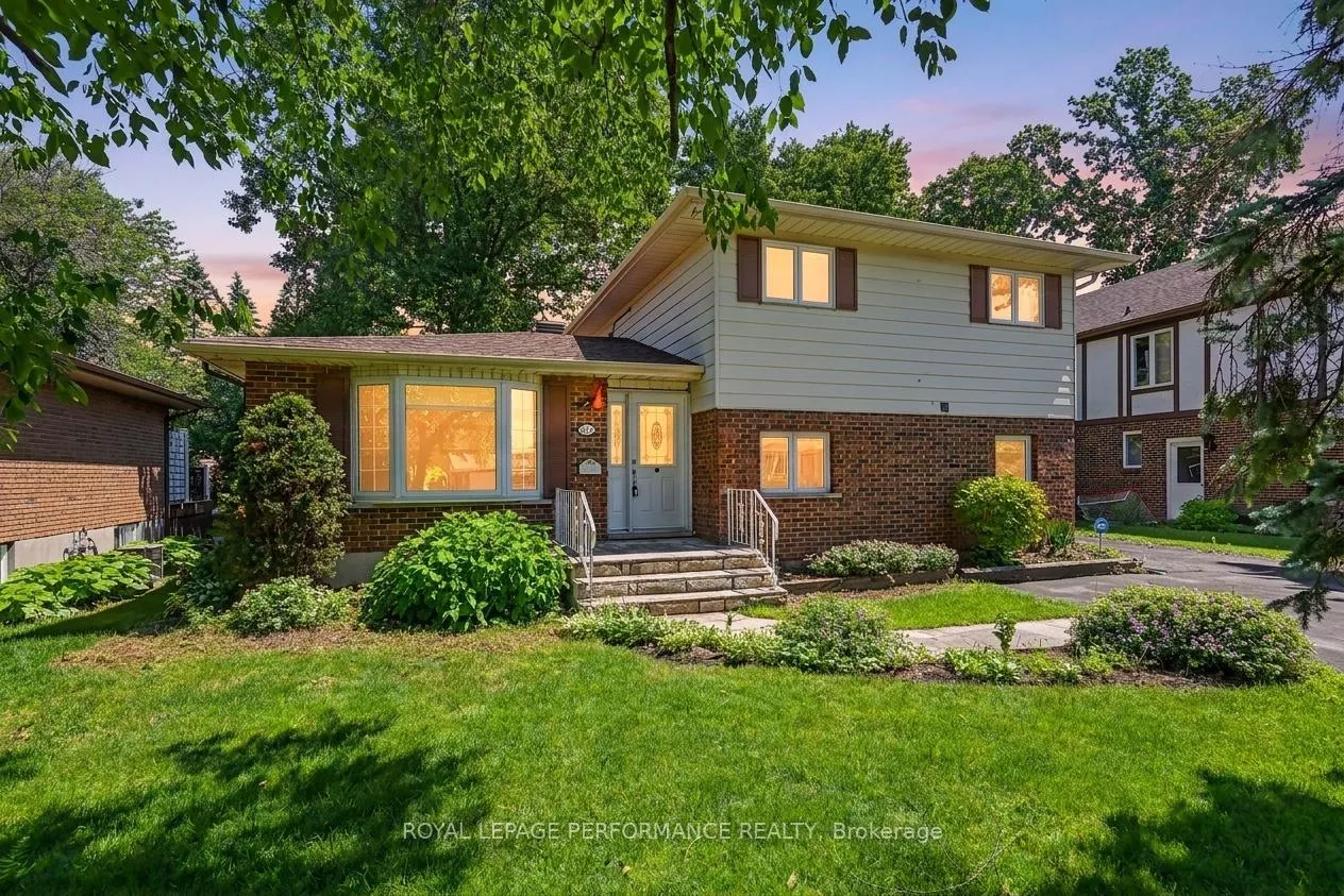 Front of 577 Lynwood Drive