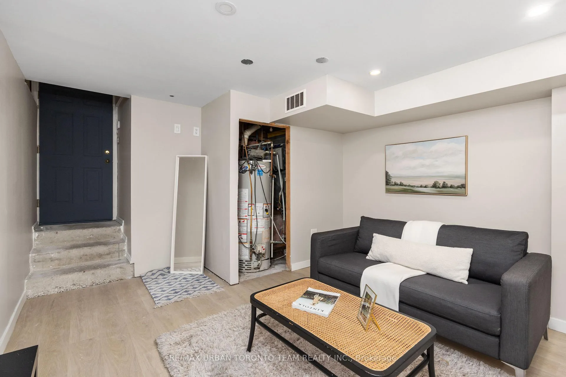 Photo 24 of 12 Old Primrose Lane, Toronto, Regent Park — HOMEH