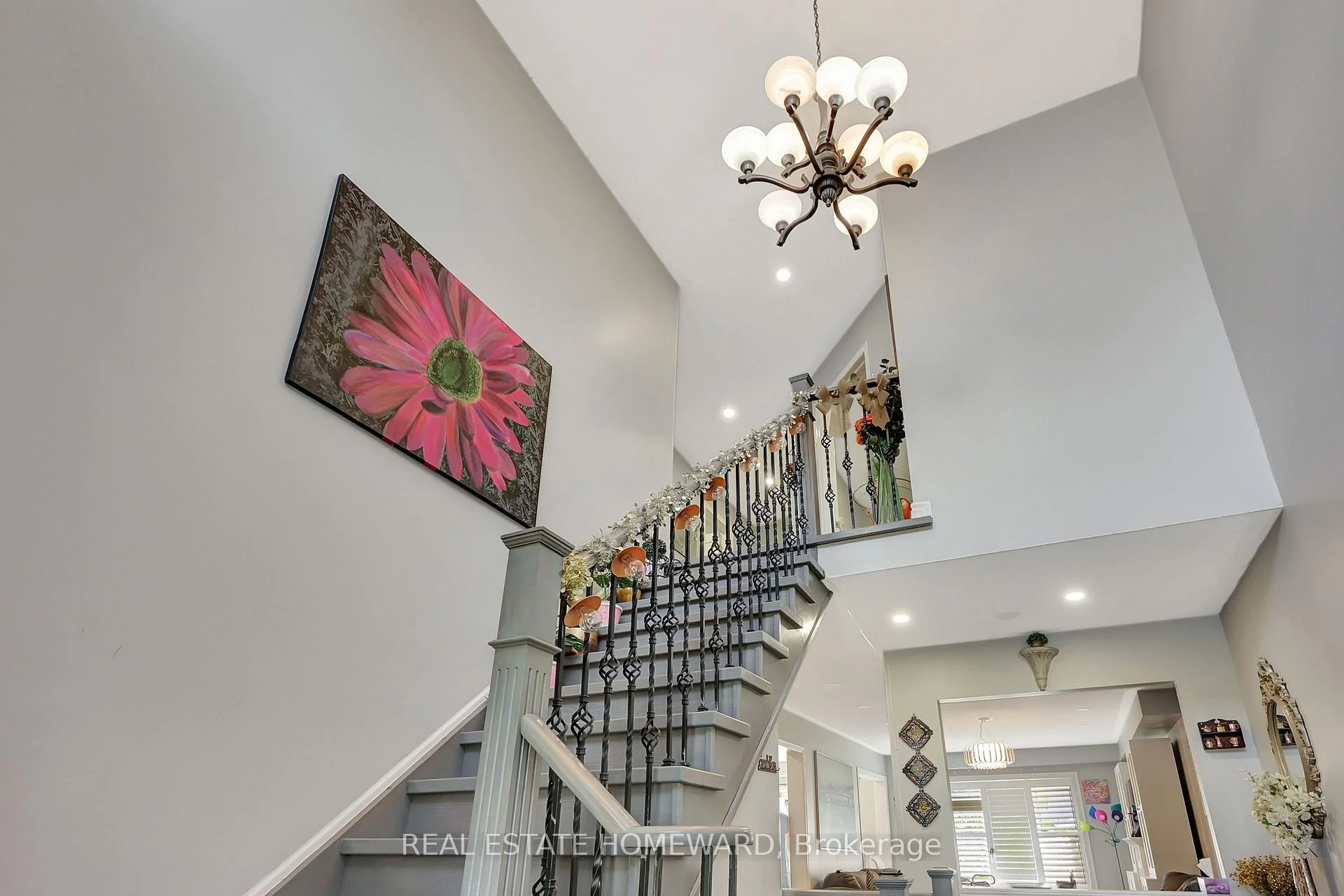 Photo 18 of 166 Hutton Place, Clarington, Bowmanville — HOMEH