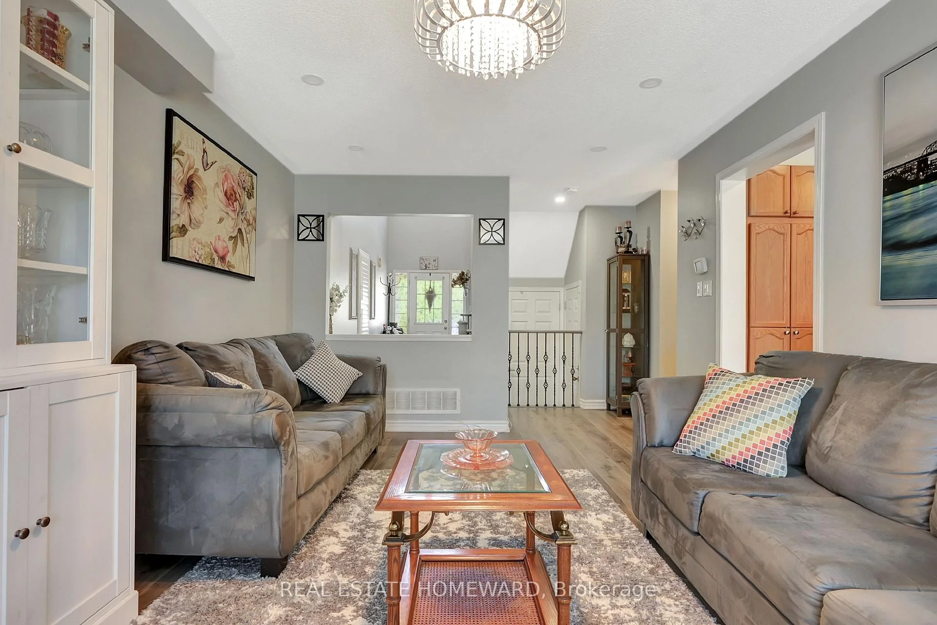 Photo 24 of 166 Hutton Place, Clarington, Bowmanville — HOMEH
