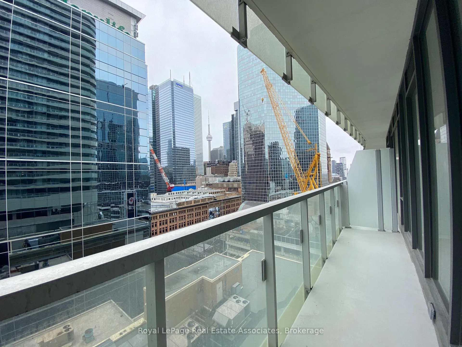Photo 10 of Unit 1207, 197 Yonge Street, Toronto, Church-Yonge Corridor — HOMEH