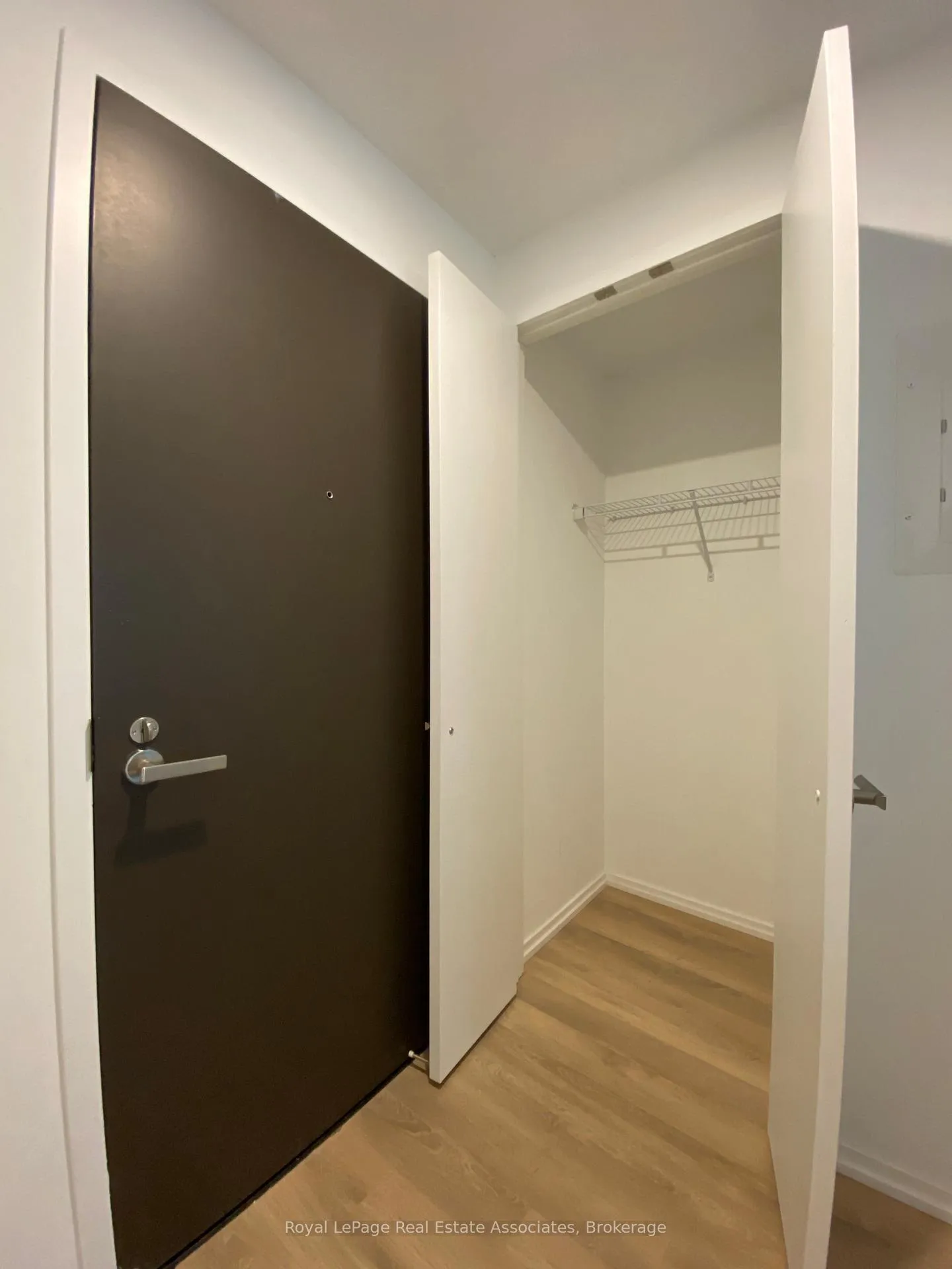 Photo 14 of Unit 1207, 197 Yonge Street, Toronto, Church-Yonge Corridor — HOMEH