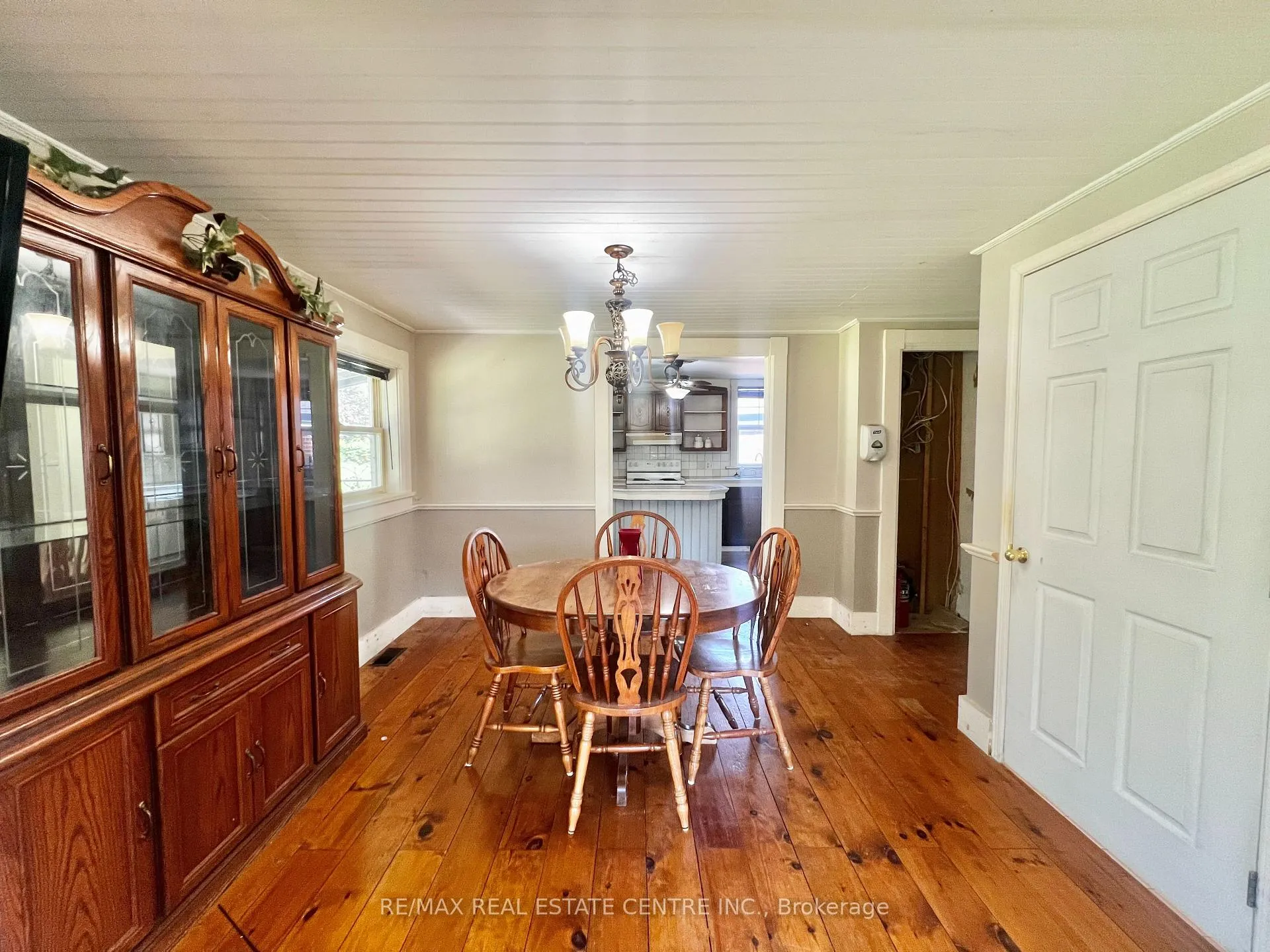 Photo 8 of 308 William Street, Shelburne — HOMEH