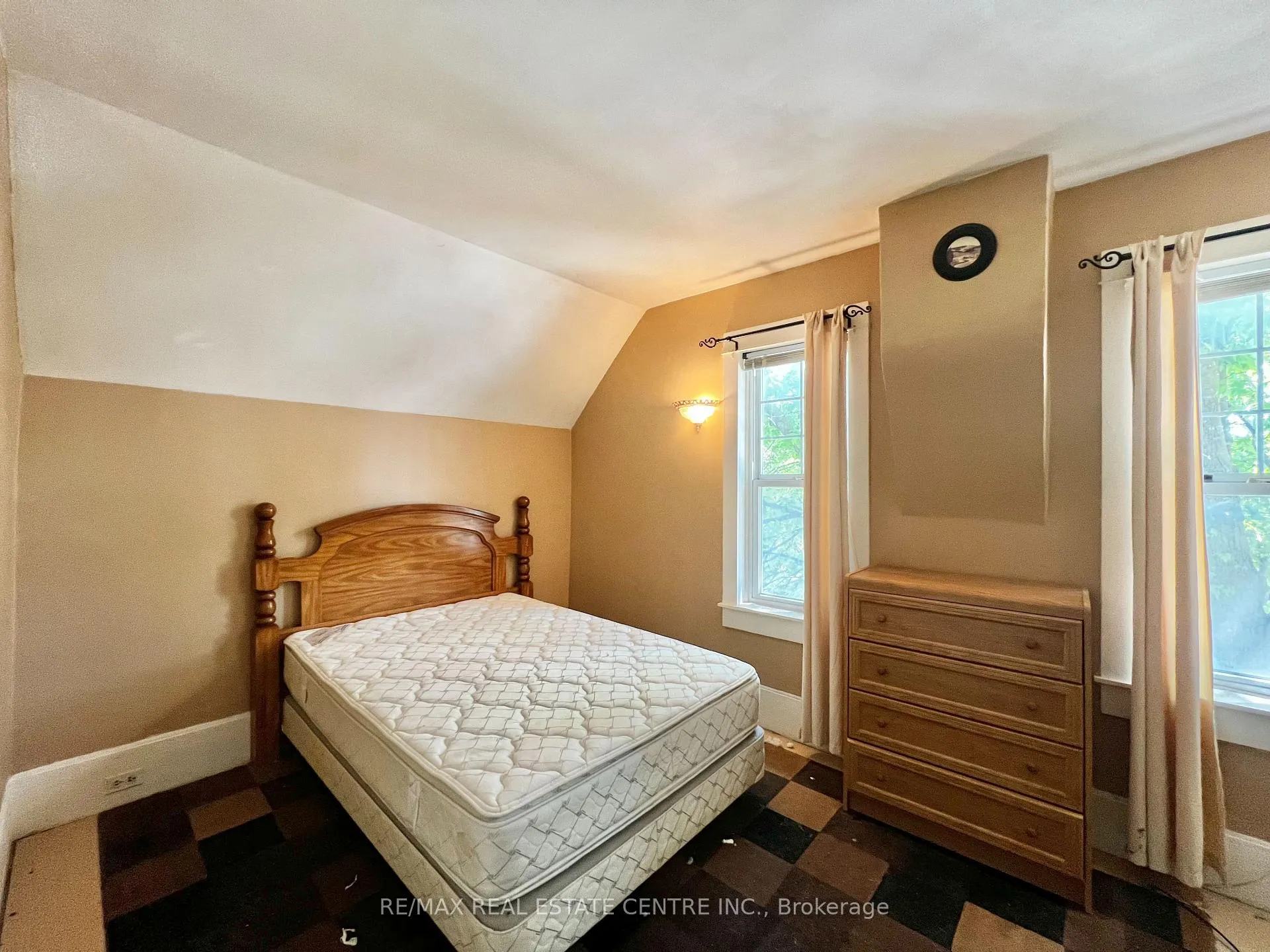 Photo 24 of 308 William Street, Shelburne — HOMEH