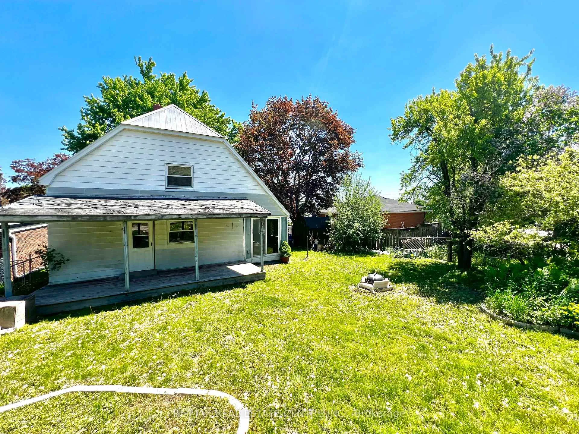 Photo 42 of 308 William Street, Shelburne — HOMEH