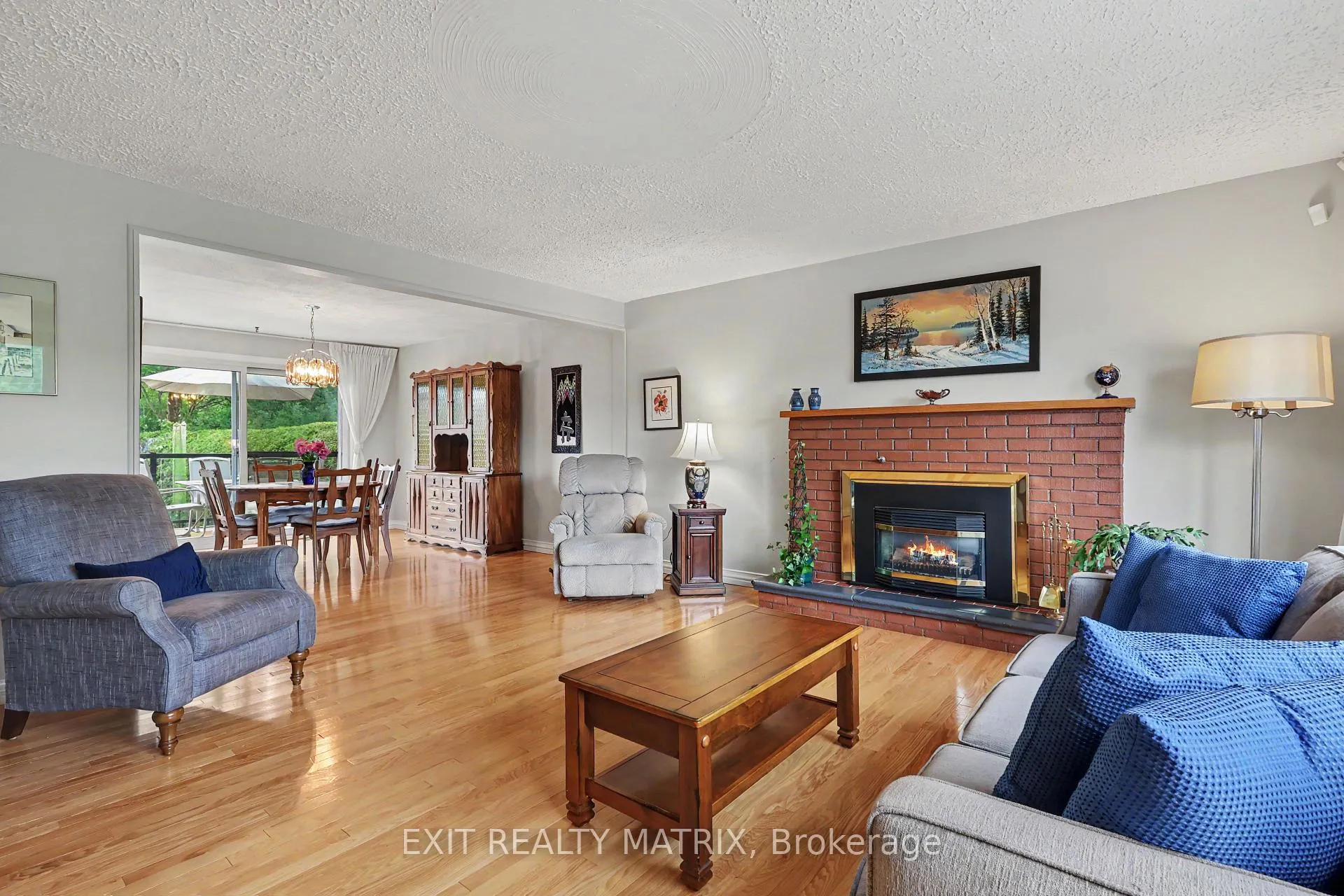 Photo 5 of 39 Tauvette Street, Ottawa, Blackburn Hamlet — HOMEH
