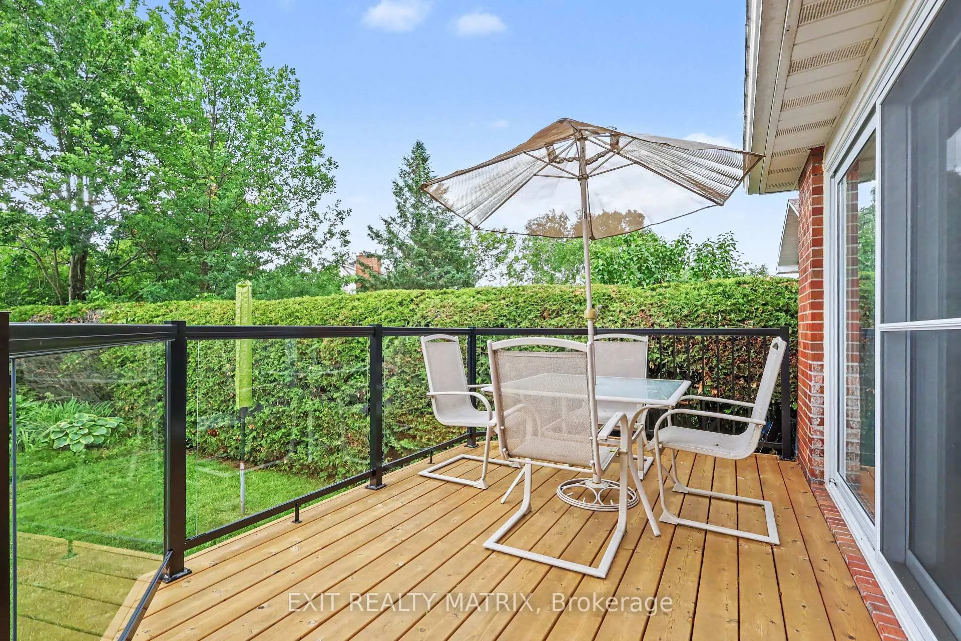 Photo 24 of 39 Tauvette Street, Ottawa, Blackburn Hamlet — HOMEH