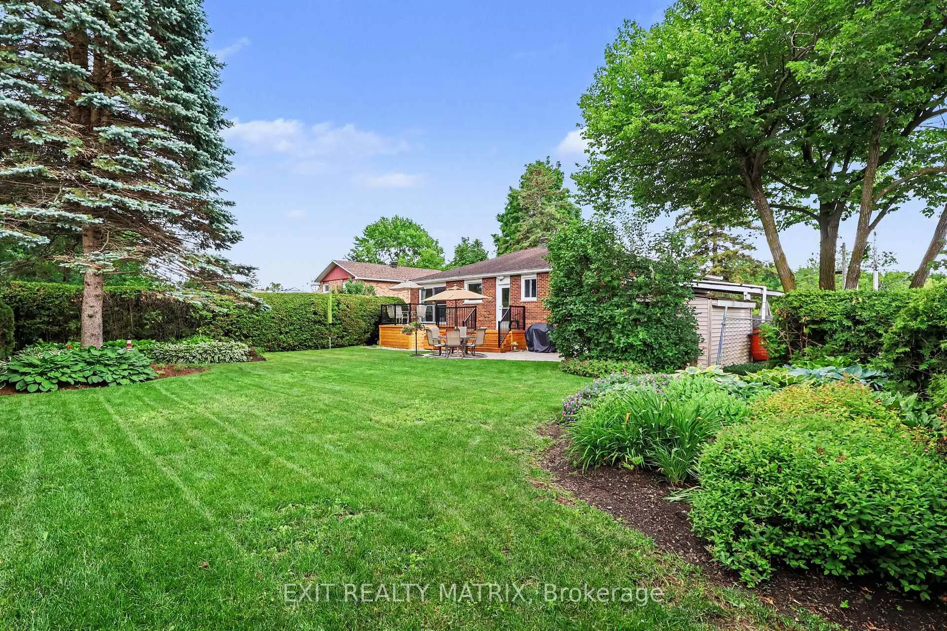 Photo 26 of 39 Tauvette Street, Ottawa, Blackburn Hamlet — HOMEH