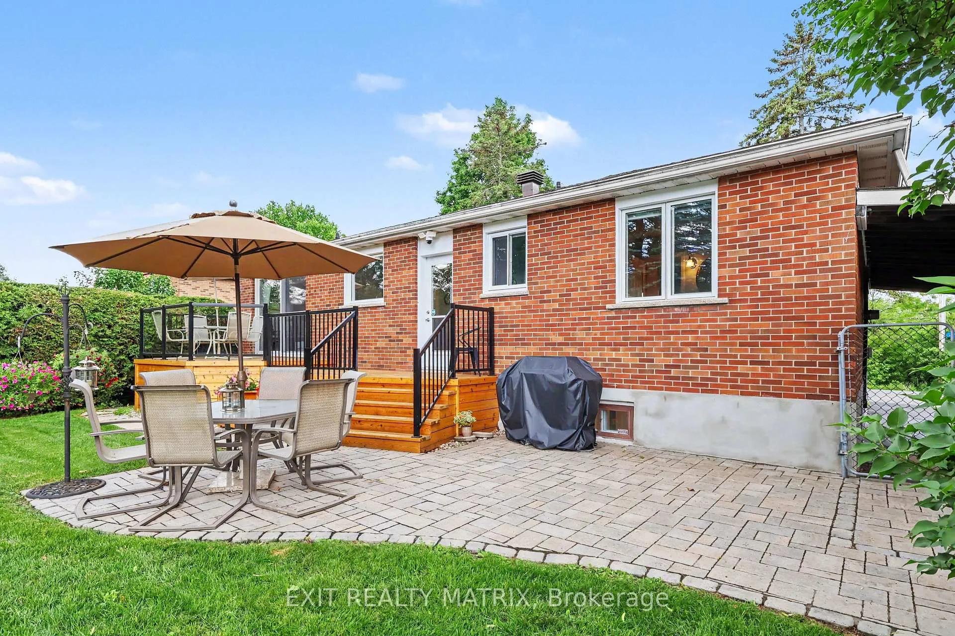 Photo 30 of 39 Tauvette Street, Ottawa, Blackburn Hamlet — HOMEH