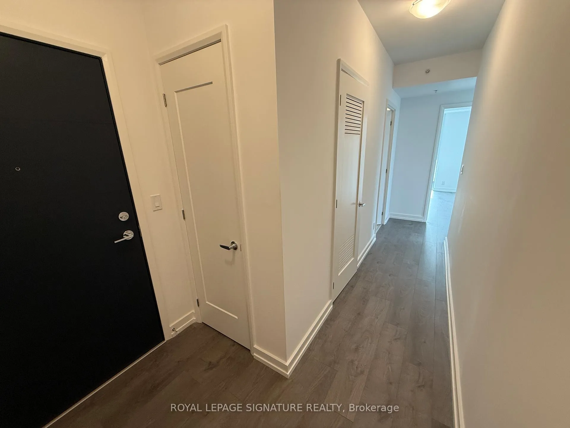 Photo 3 of Unit 615, 75 James Street S, Hamilton, Corktown — HOMEH