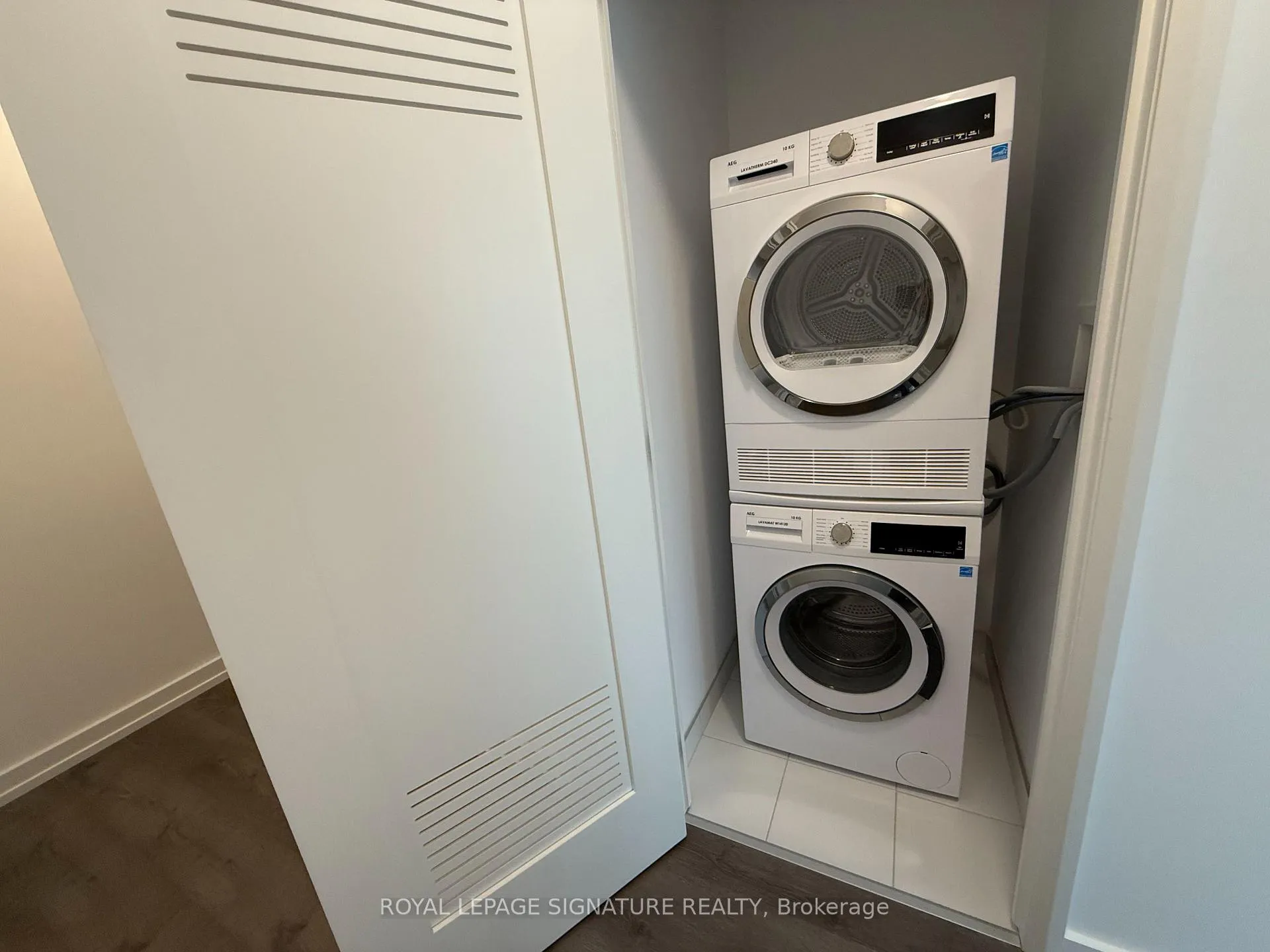 Photo 12 of Unit 615, 75 James Street S, Hamilton, Corktown — HOMEH