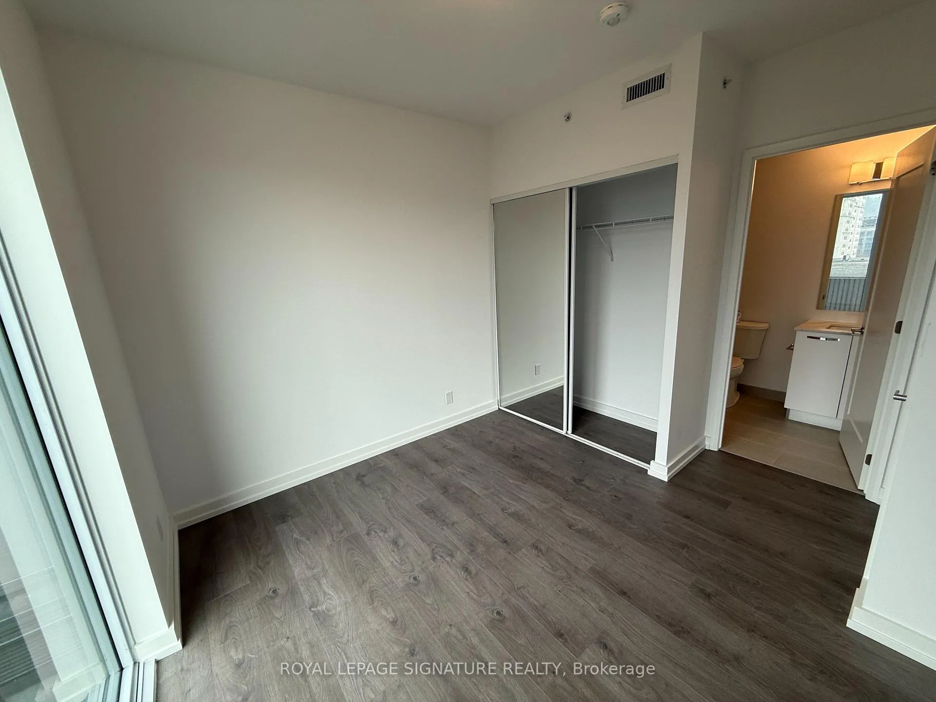 Photo 13 of Unit 615, 75 James Street S, Hamilton, Corktown — HOMEH