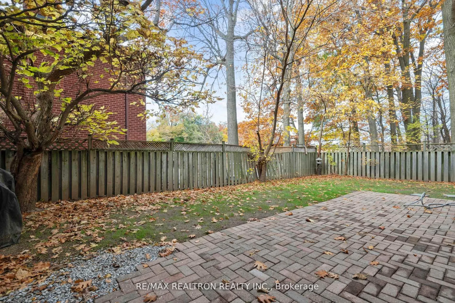 Photo 21 of 6 Woodvale Crescent, Toronto, East York — HOMEH