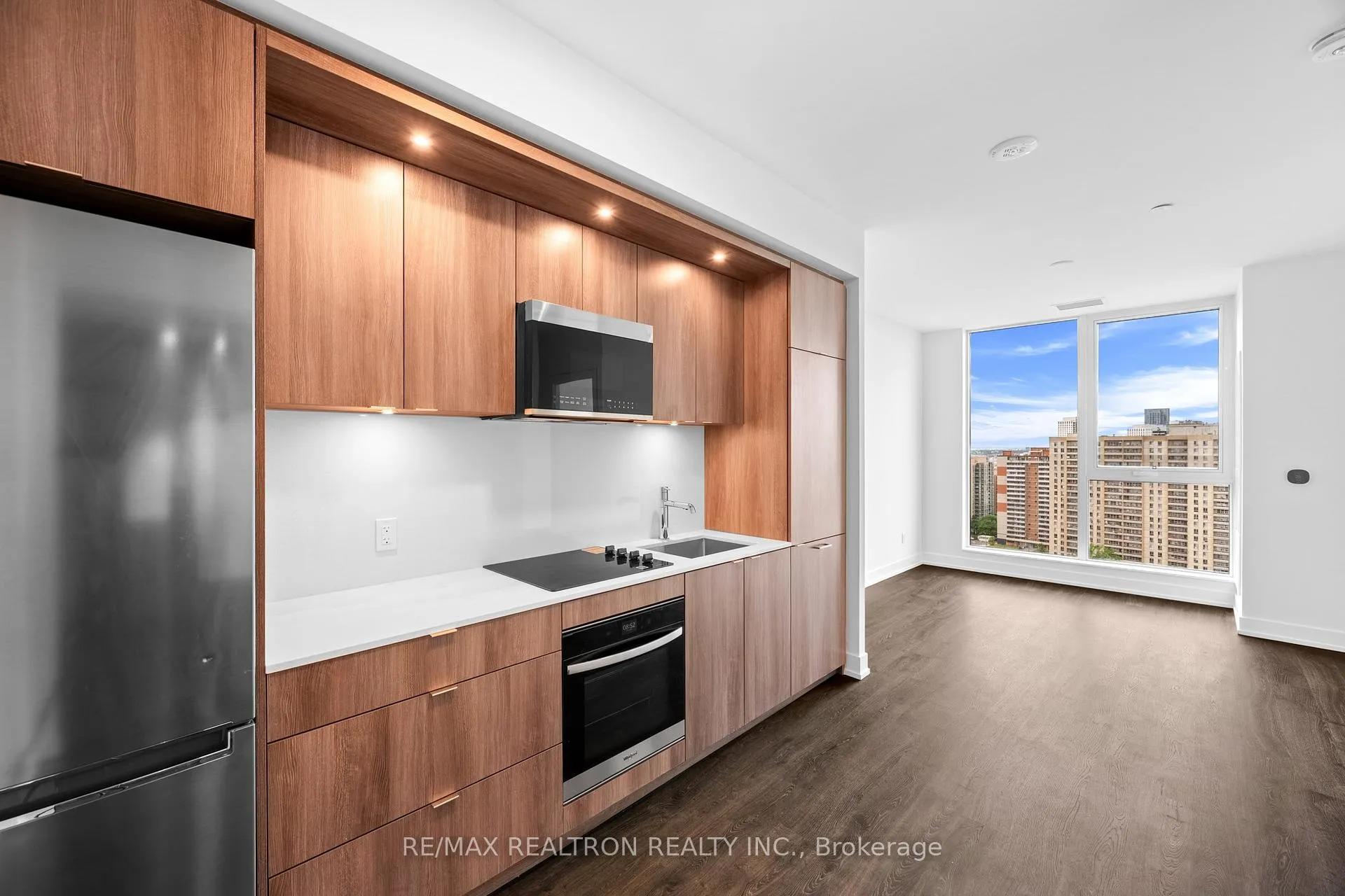 Photo 11 of Unit PH06, 25 Cordova Avenue, Etobicoke, Islington-City Centre West — HOMEH