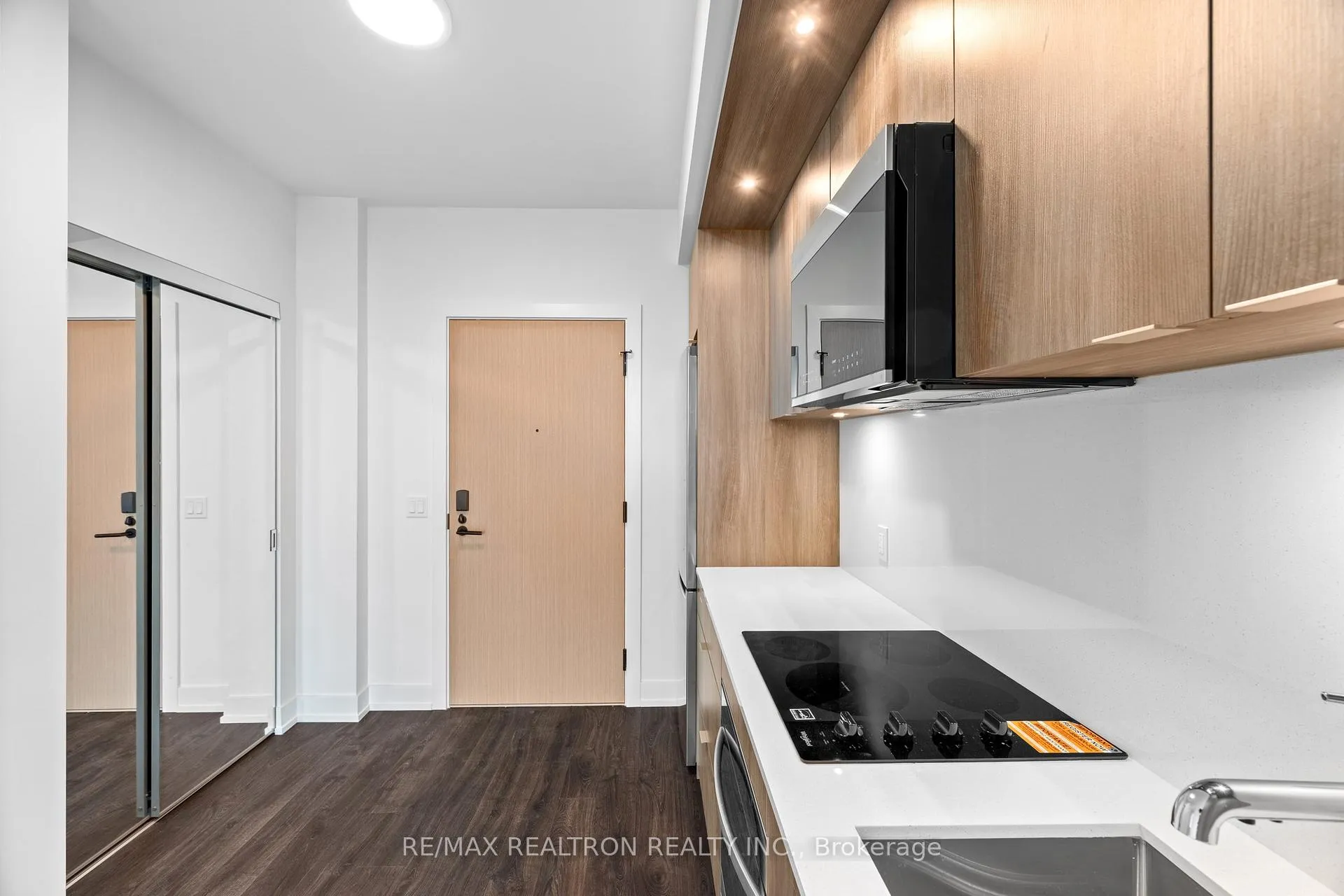 Photo 12 of Unit PH06, 25 Cordova Avenue, Etobicoke, Islington-City Centre West — HOMEH