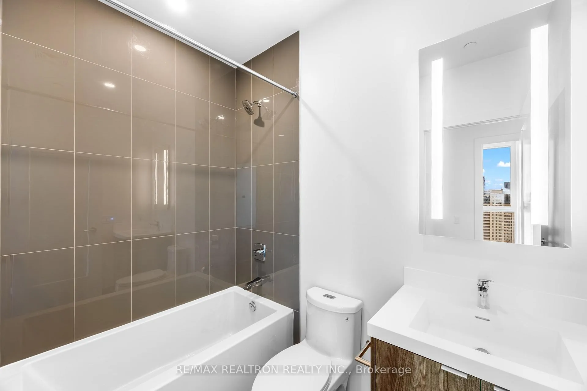 Photo 25 of Unit PH06, 25 Cordova Avenue, Etobicoke, Islington-City Centre West — HOMEH