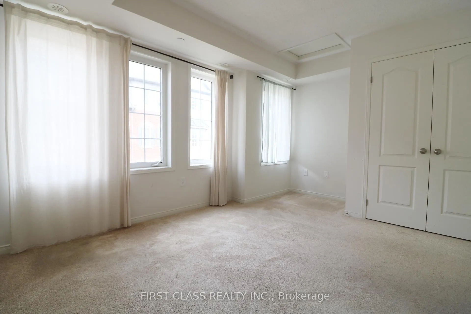 Photo 6 of 2309 Chevron Prince Path, Oshawa, Windfields — HOMEH