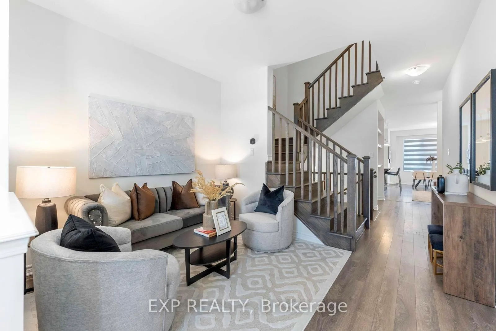 Photo 5 of 21 Boat Street, Brampton, Northwest Brampton — HOMEH