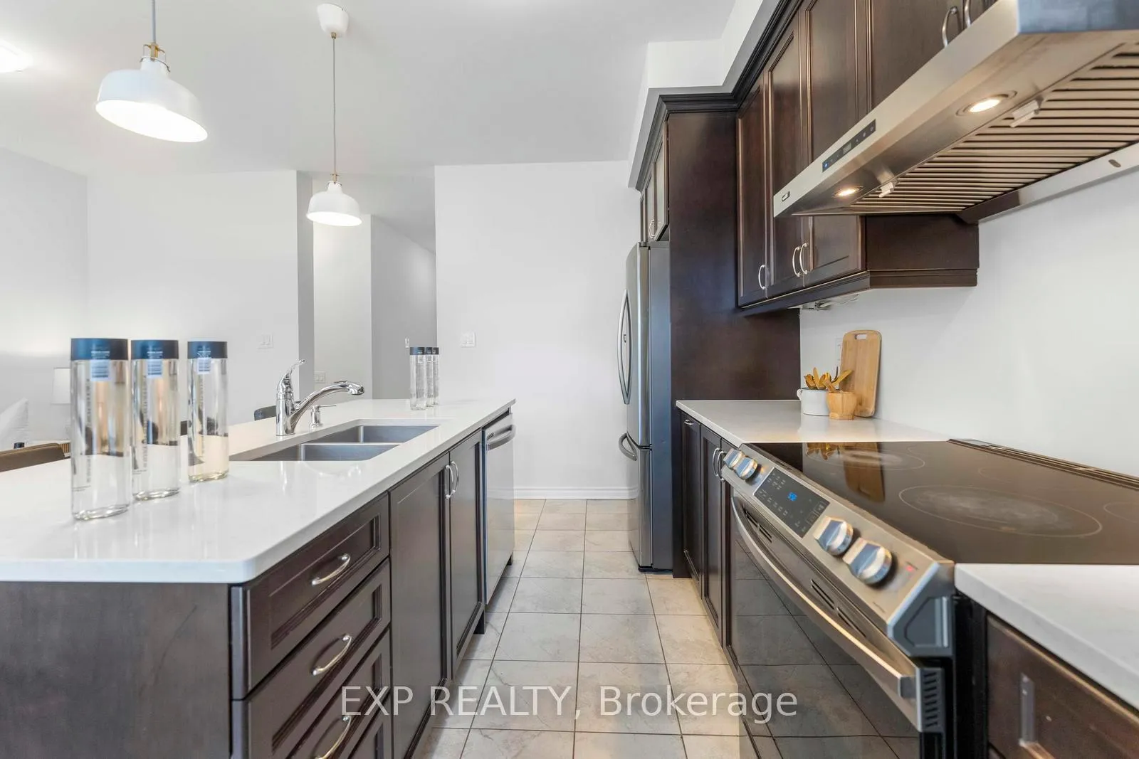 Photo 14 of 21 Boat Street, Brampton, Northwest Brampton — HOMEH