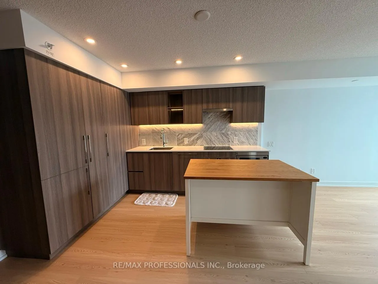 Photo 7 of Unit 1708, 19 Bathurst Street, Toronto, Waterfront Communities — HOMEH
