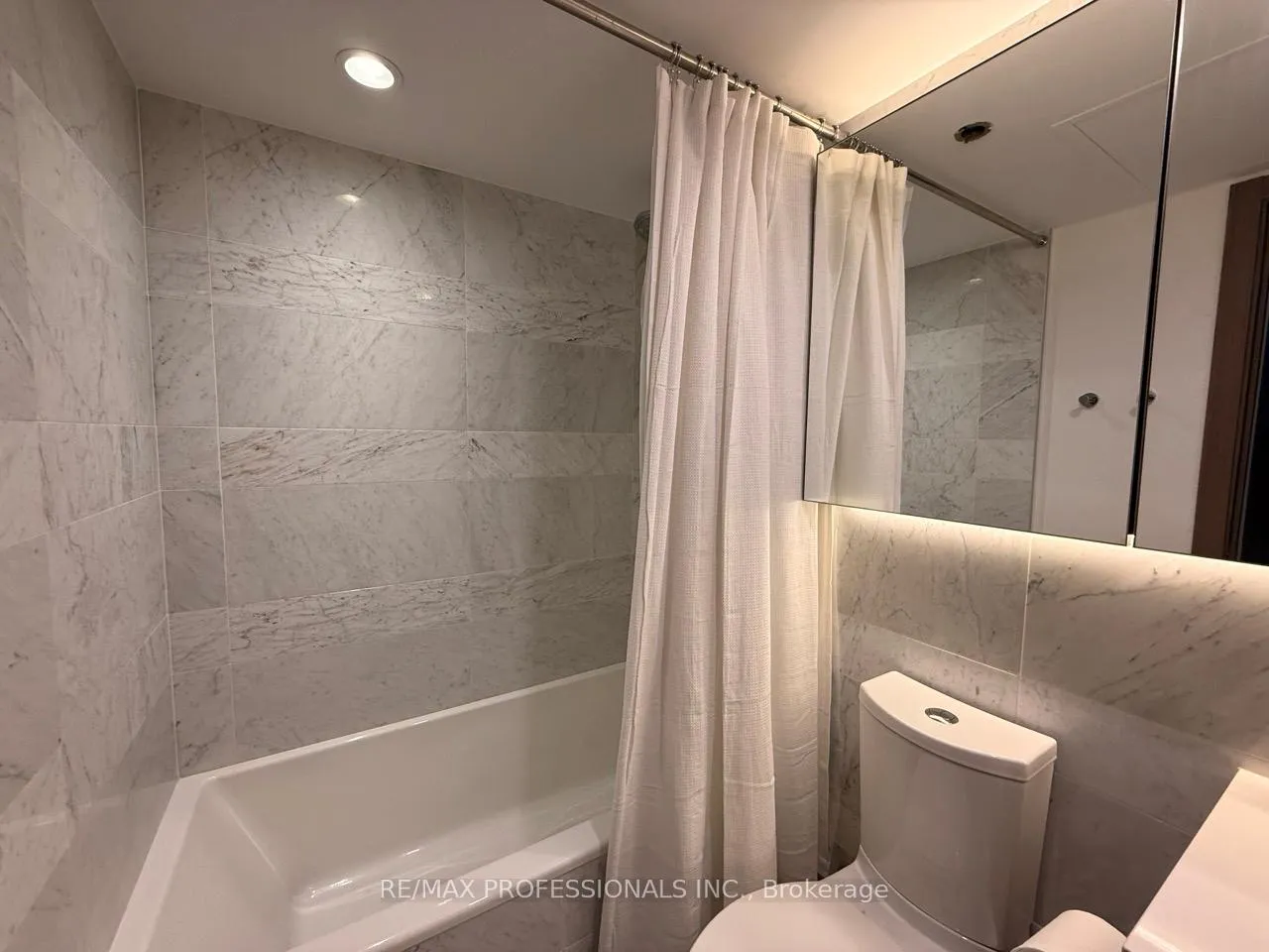 Photo 21 of Unit 1708, 19 Bathurst Street, Toronto, Waterfront Communities — HOMEH